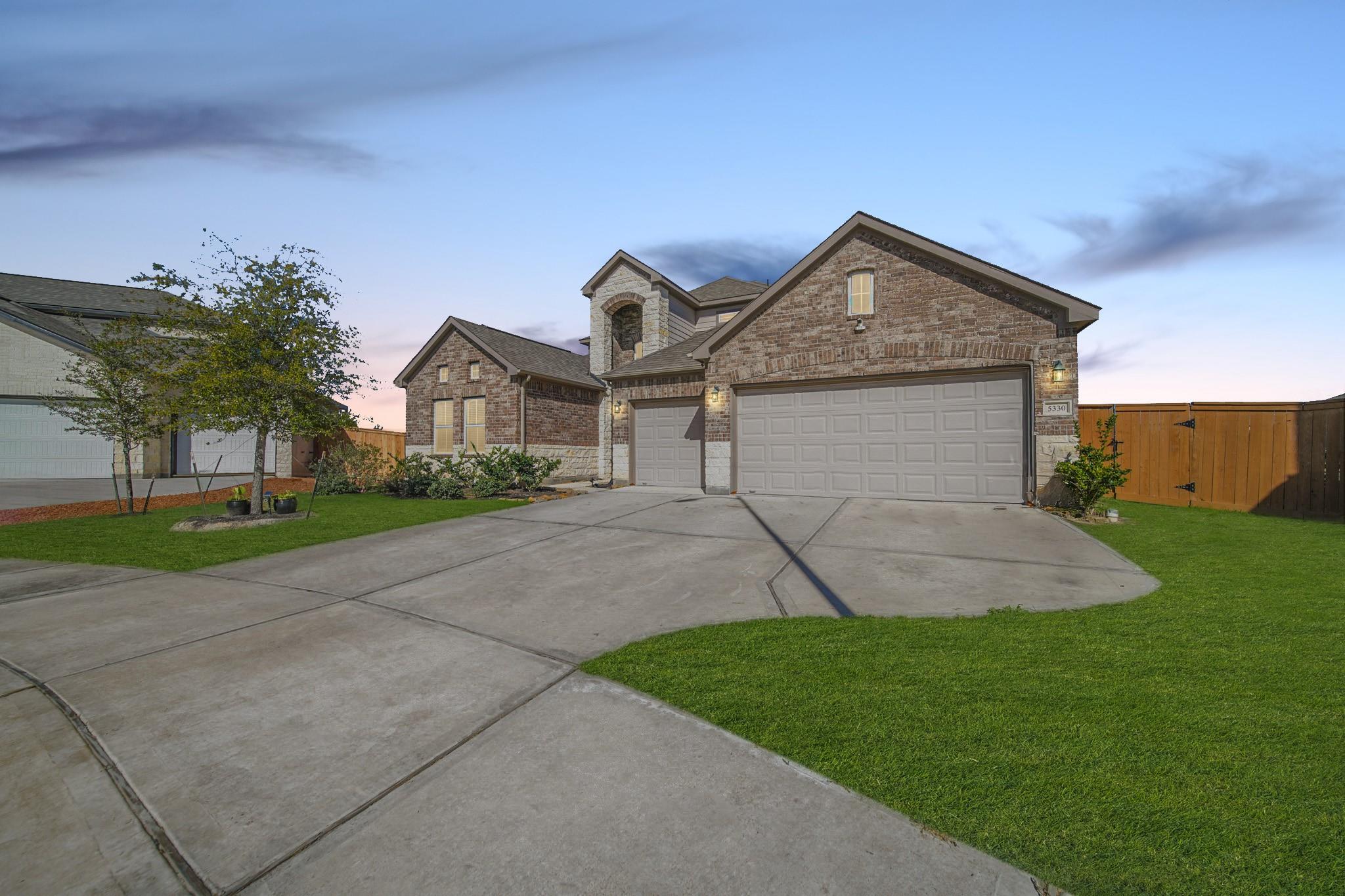 5330 Paradise Cove Lane