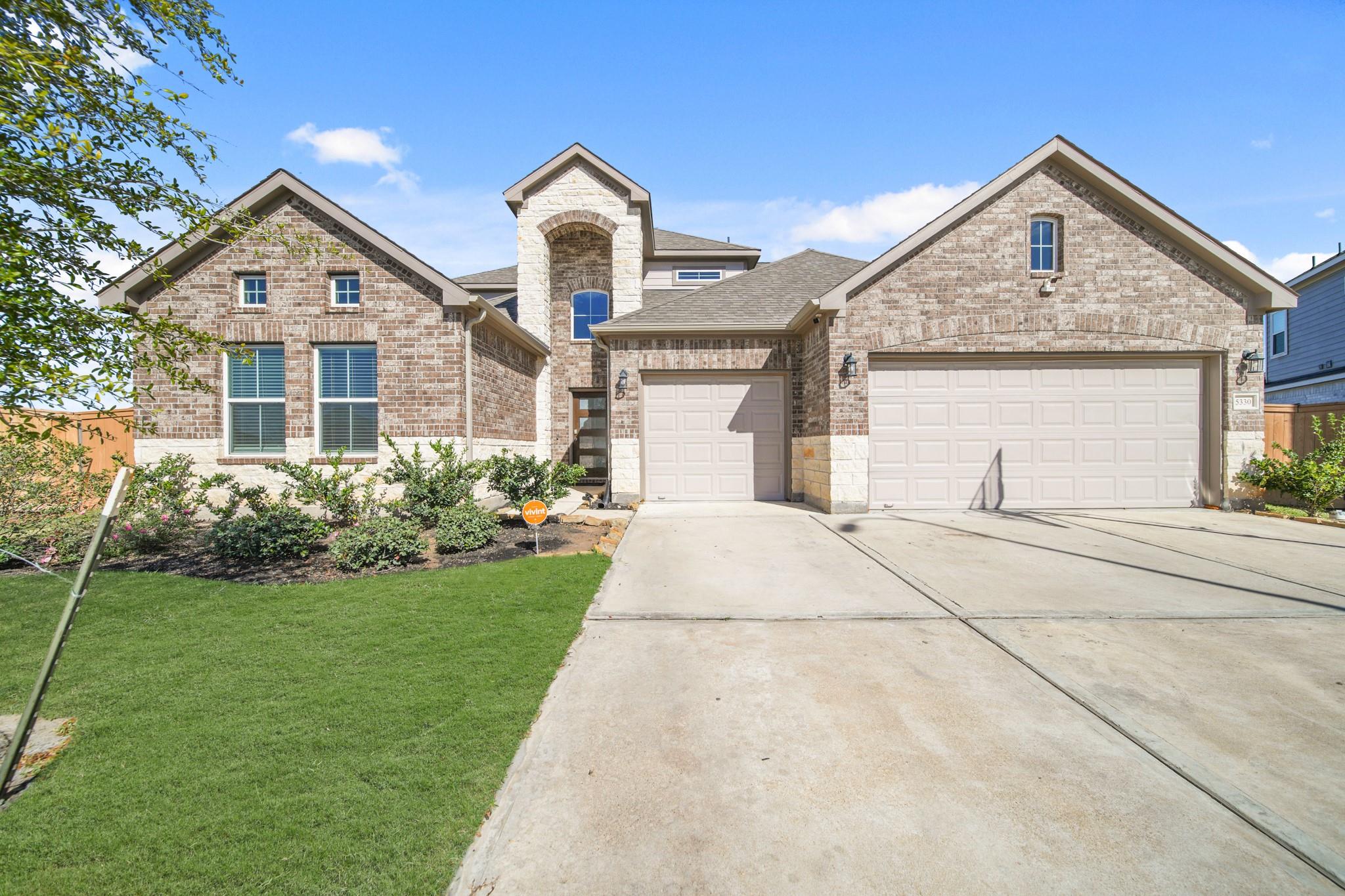 5330 Paradise Cove Lane