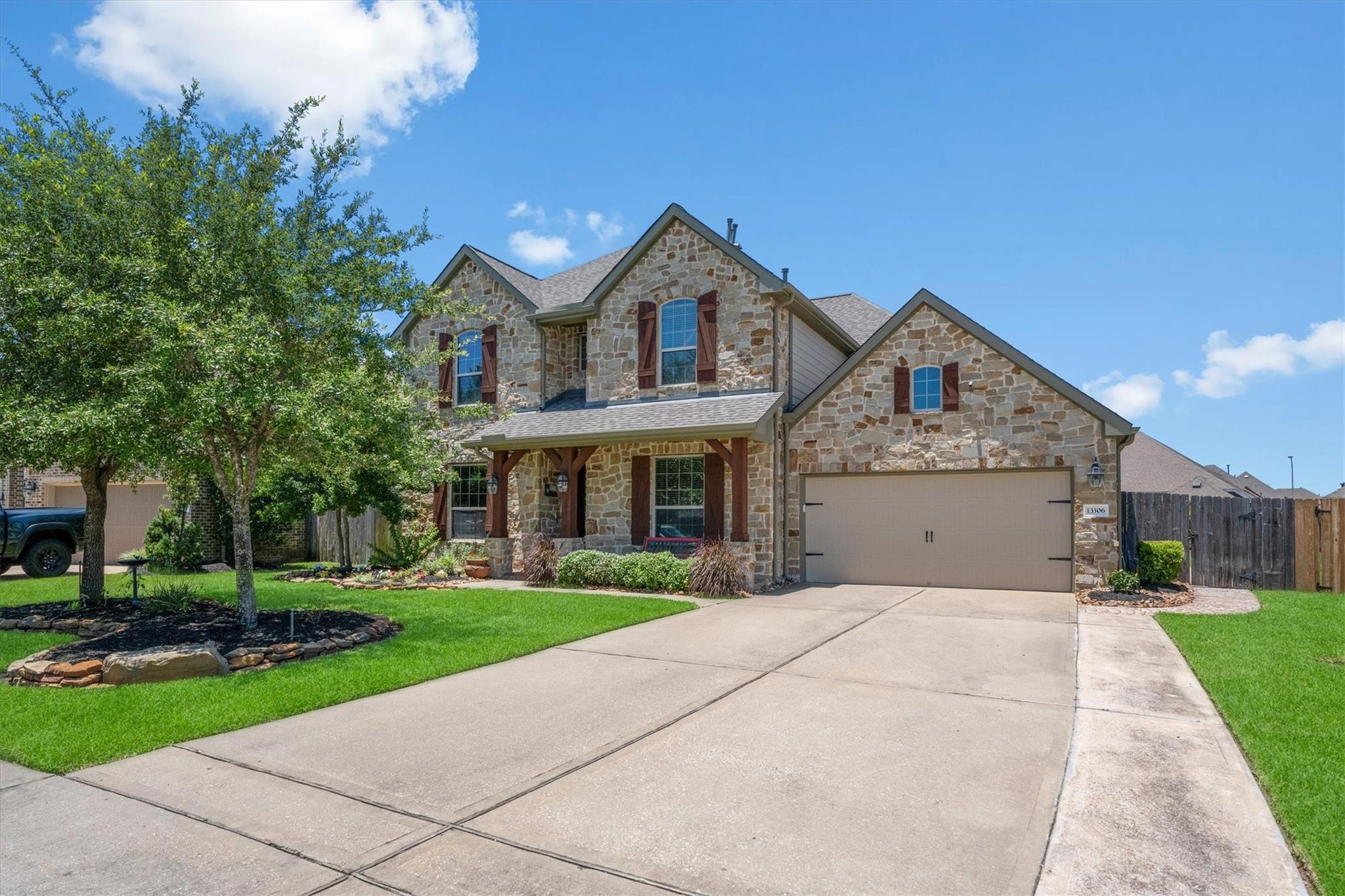 13306 Cameron Reach Drive