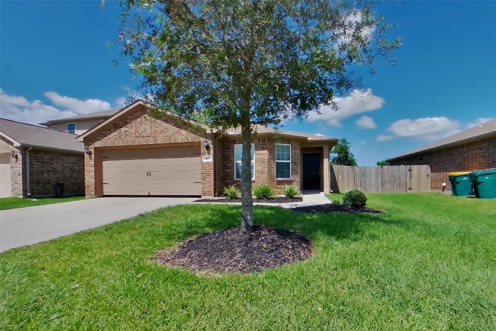 Photo of 417 Palomino Stand Drive, La Marque, TX 77568 (MLS # 61478868)