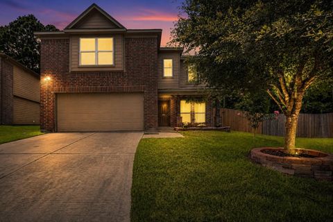 Photo of 16718 Warbler Drive, Conroe, TX 77385 (MLS # 40677859)