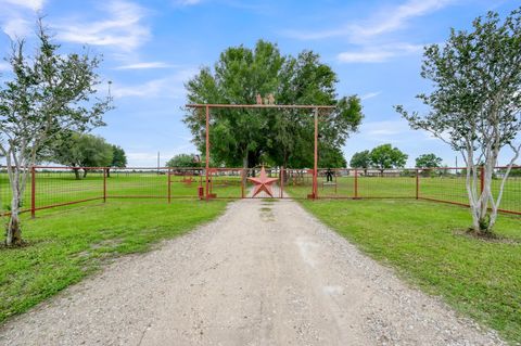 Photo of 33633 Mayer Road, Hockley, TX 77484 (MLS # 26039461)