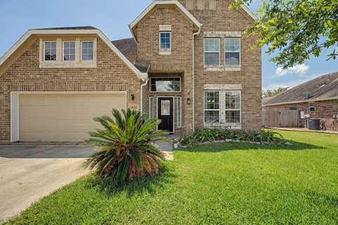 Photo of 4022 Cypress Point Drive, Mont Belvieu, TX 77523 (MLS # 10671758)