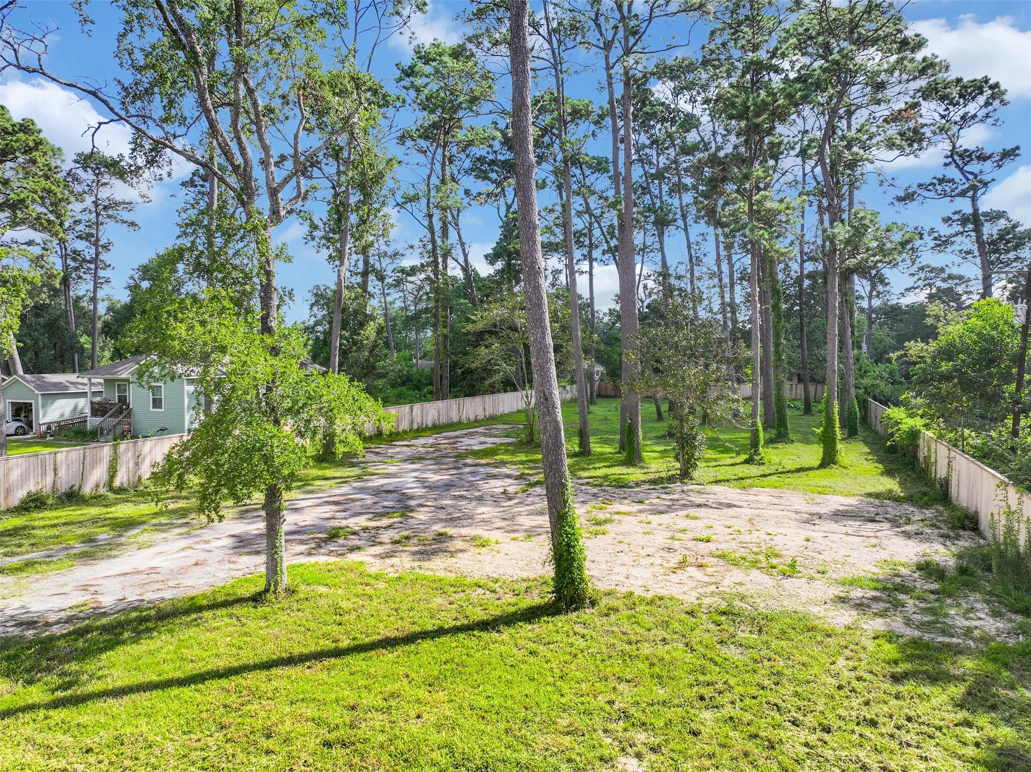 3219 Oak Drive