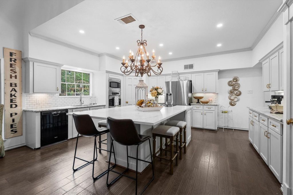 Photo of 15902 Guinstead Drive, Spring, TX 77379 (MLS # 97964278)