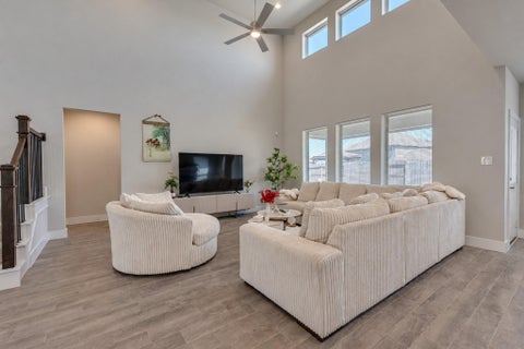 Photo of 1665 Daylight Lake Drive, Katy, TX 77493 (MLS # 92126751)
