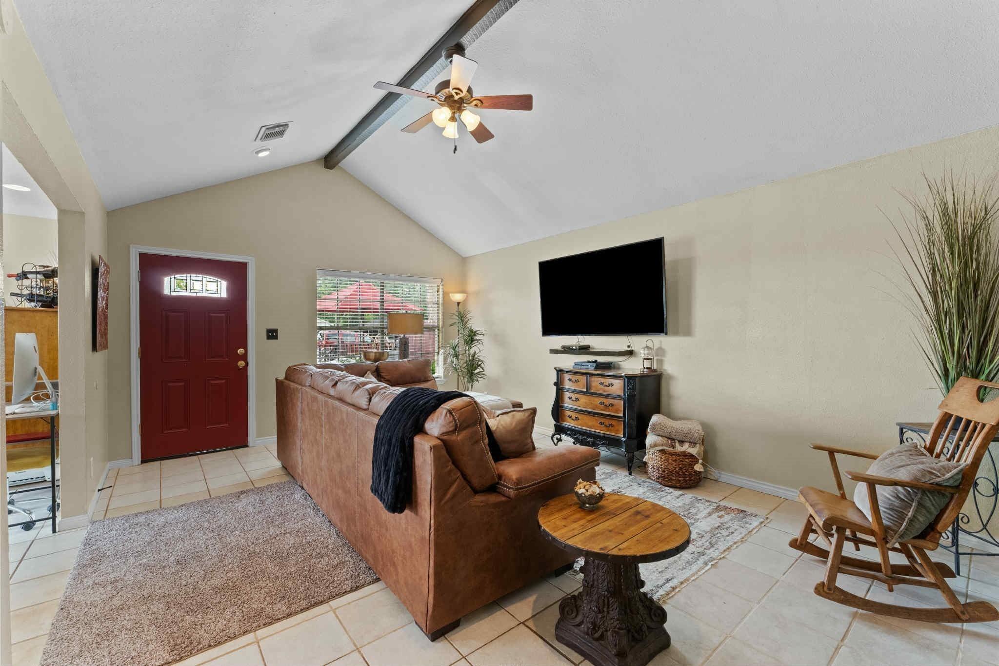 2102 Pearland Avenue