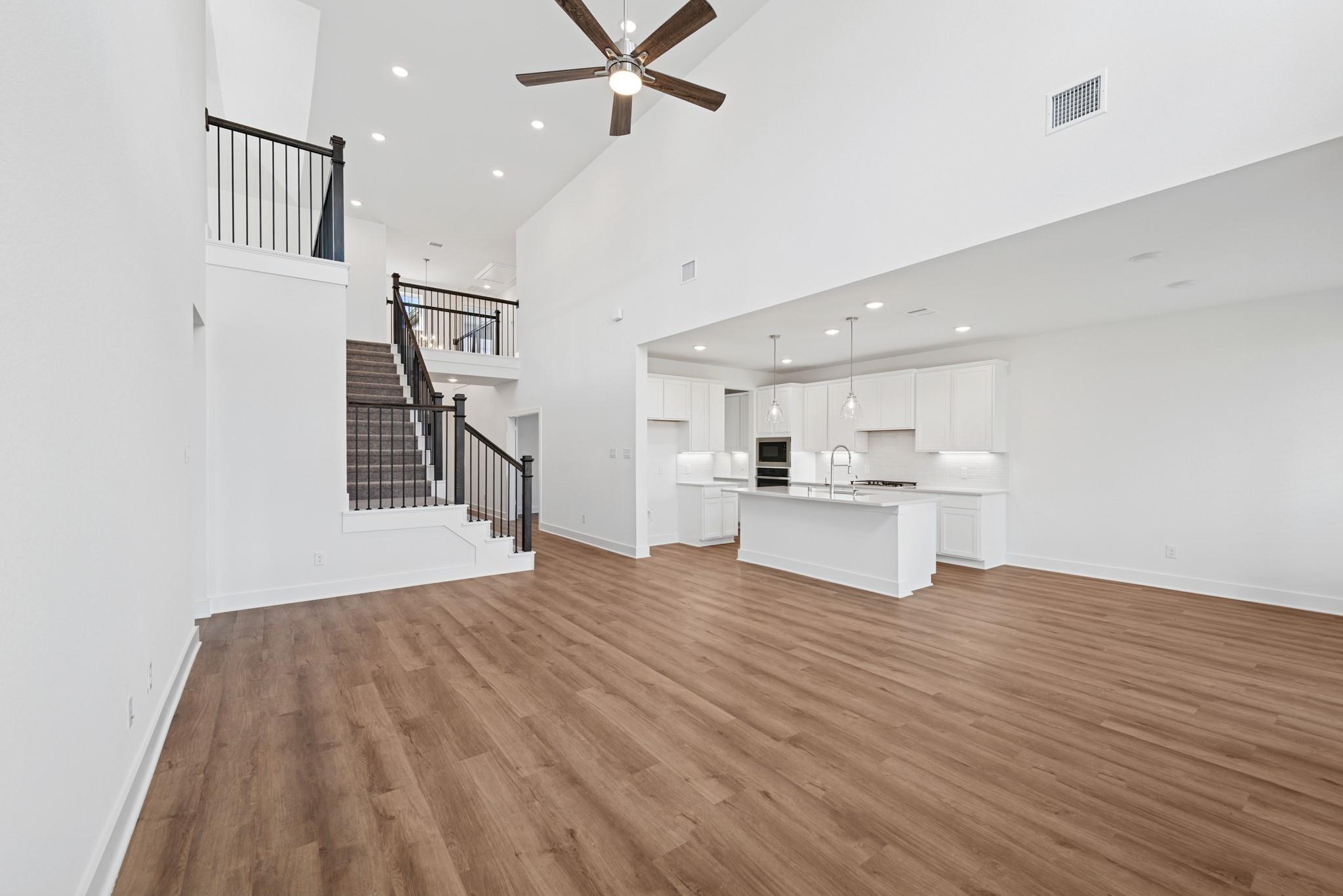 32311 Sunbeam Drive