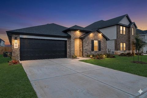 Photo of 31110 Winchester Falls Ct, Fulshear, TX 77441 (MLS # 3528305)