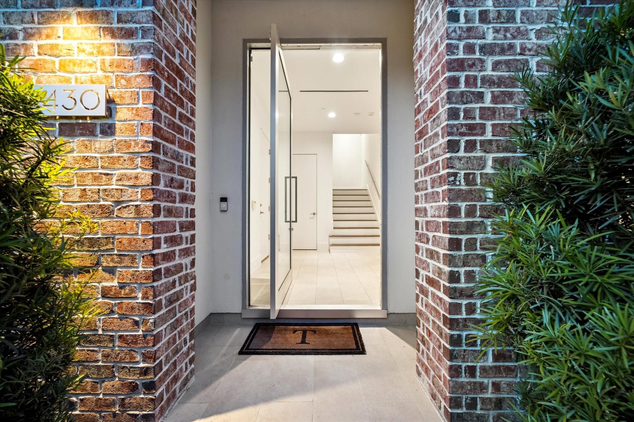 1430 Lake Pointe Parkway