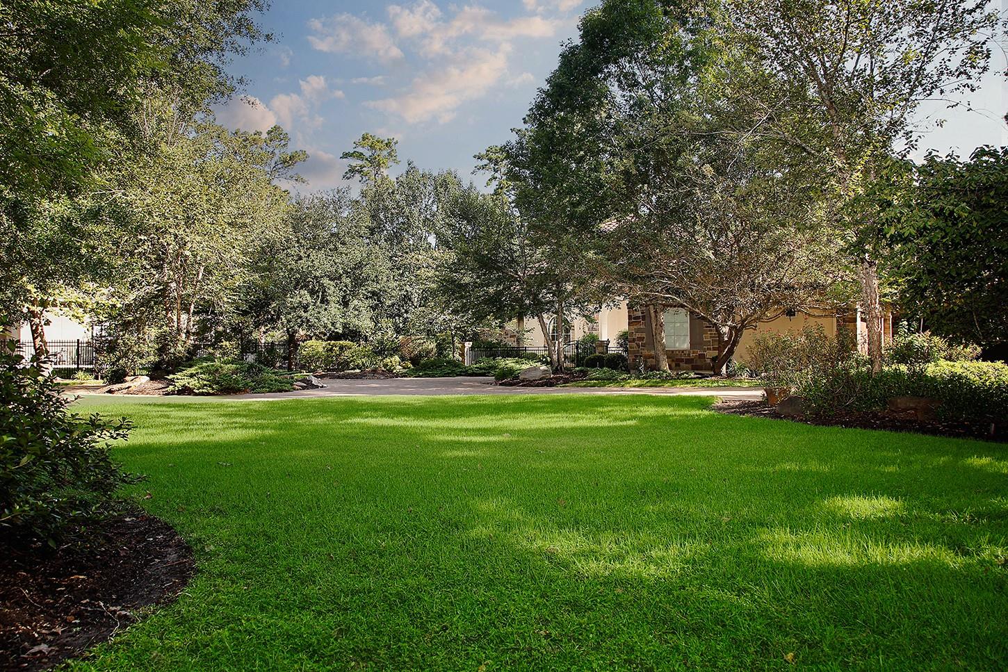 103 S Tranquil Path
