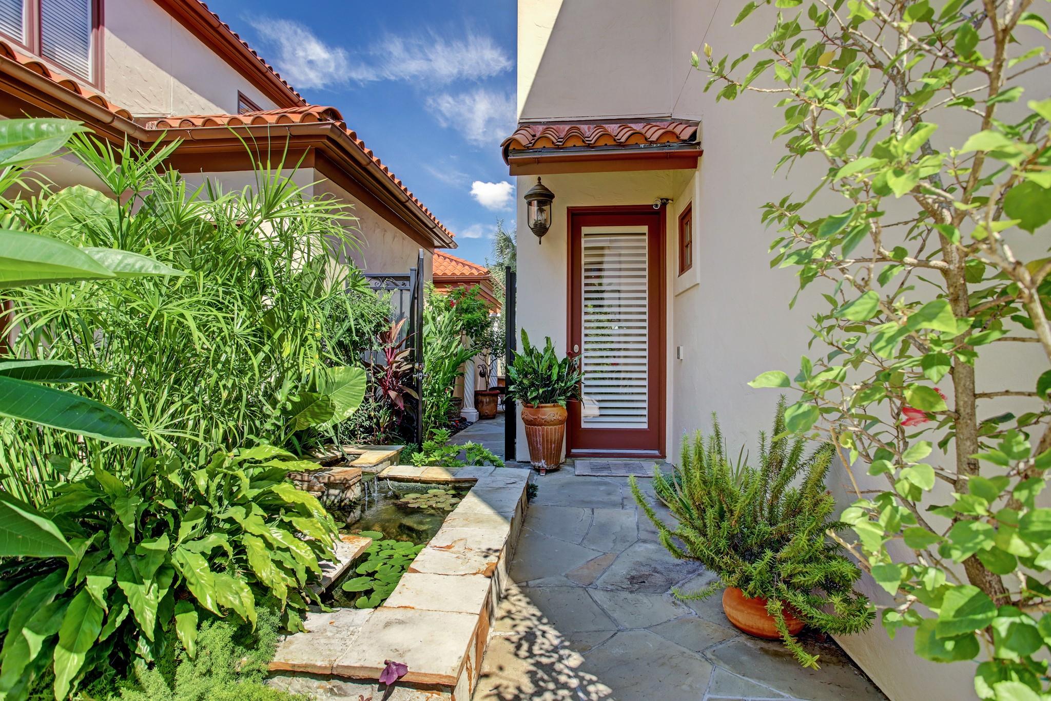 2522 Kingston Street