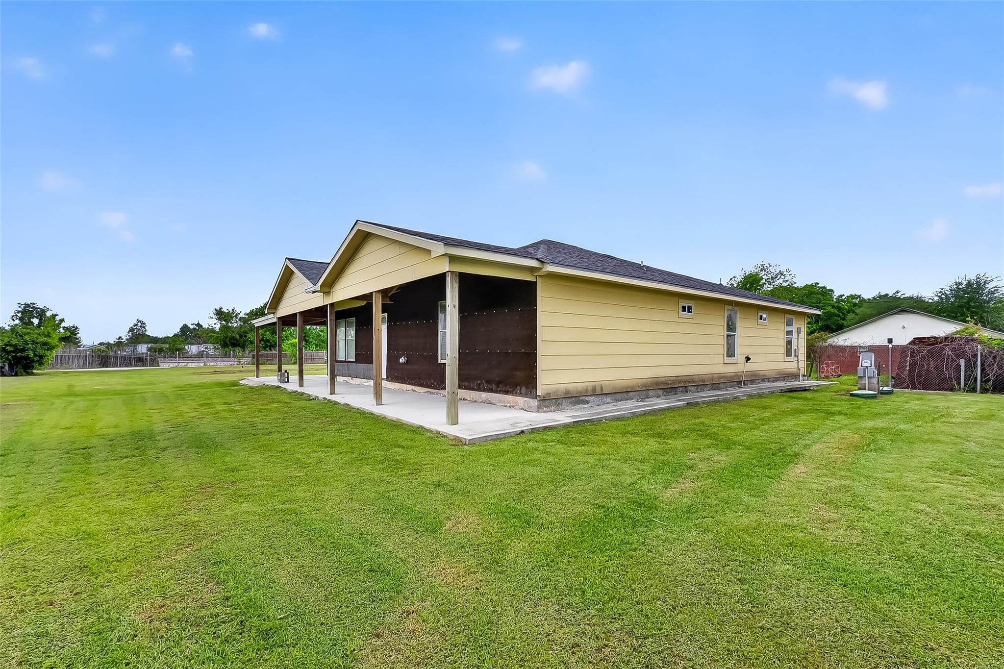 6014 Linda Drive