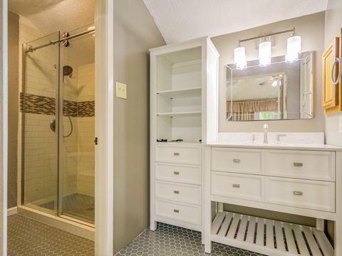 Tiny photo for 208 Old Oaks St, League City, TX 77573 (MLS # 51243471)