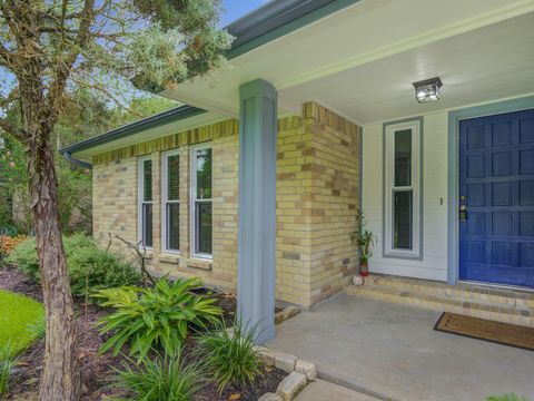 Tiny photo for 208 Old Oaks St, League City, TX 77573 (MLS # 51243471)