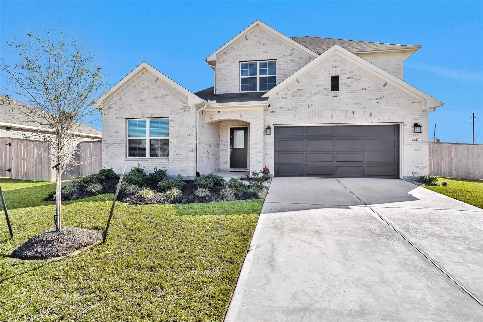 2127 Heather Ridge Way