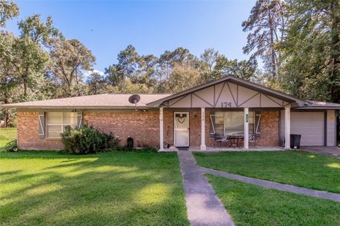 Photo of 174 E Westwood Drive E, Trinity, TX 75862 (MLS # 17278193)