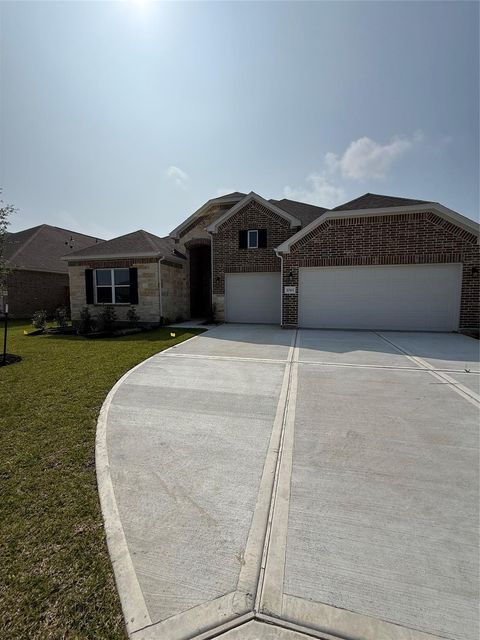 Photo of 1061 Comal Trail, Dayton, TX 77535 (MLS # 50460336)
