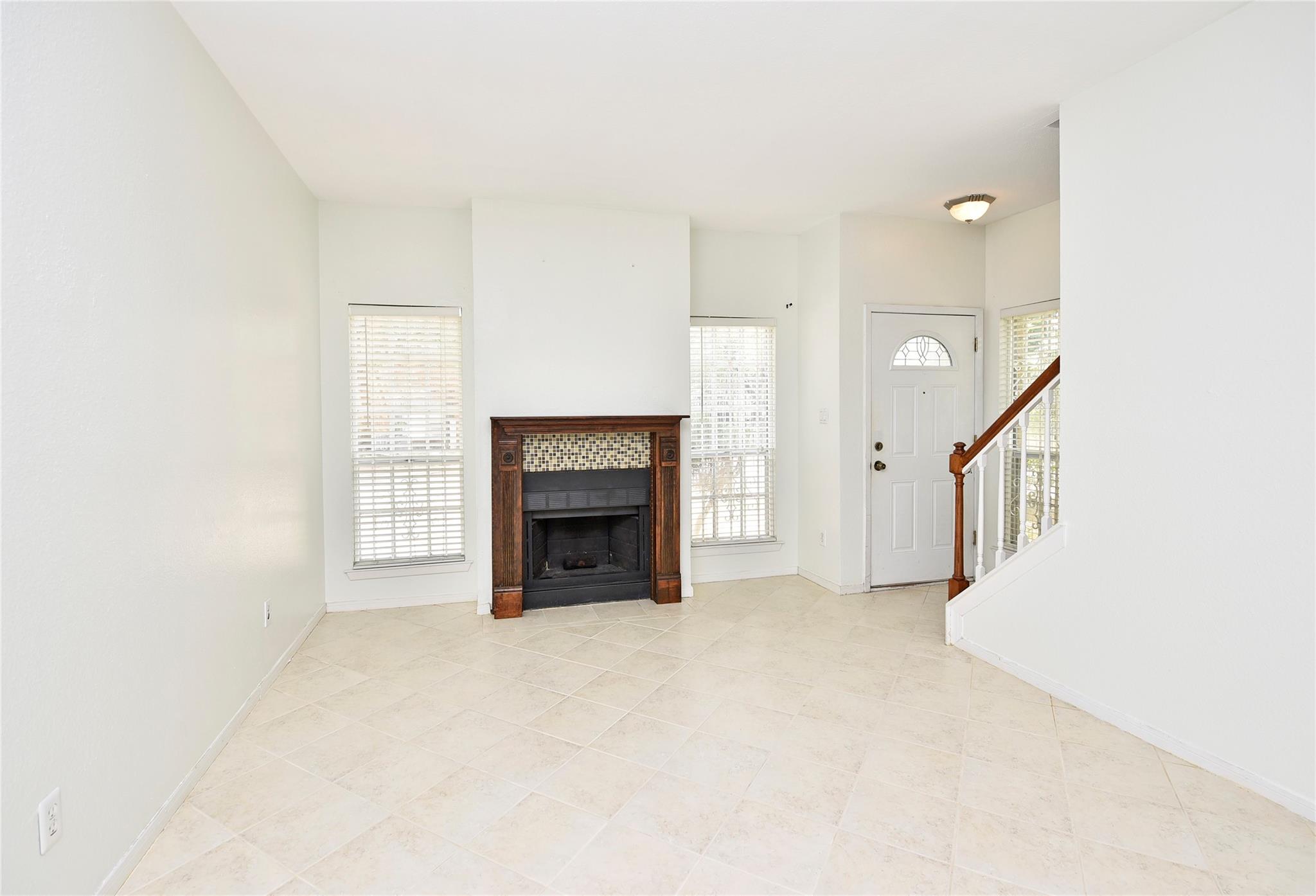 2626 Holly Hall Street 401