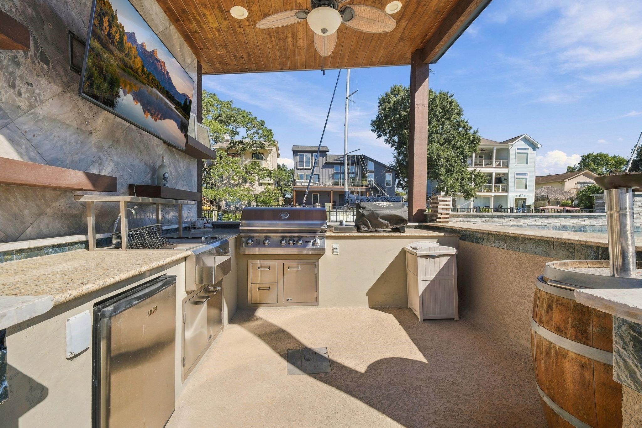 10 Harbor Lane