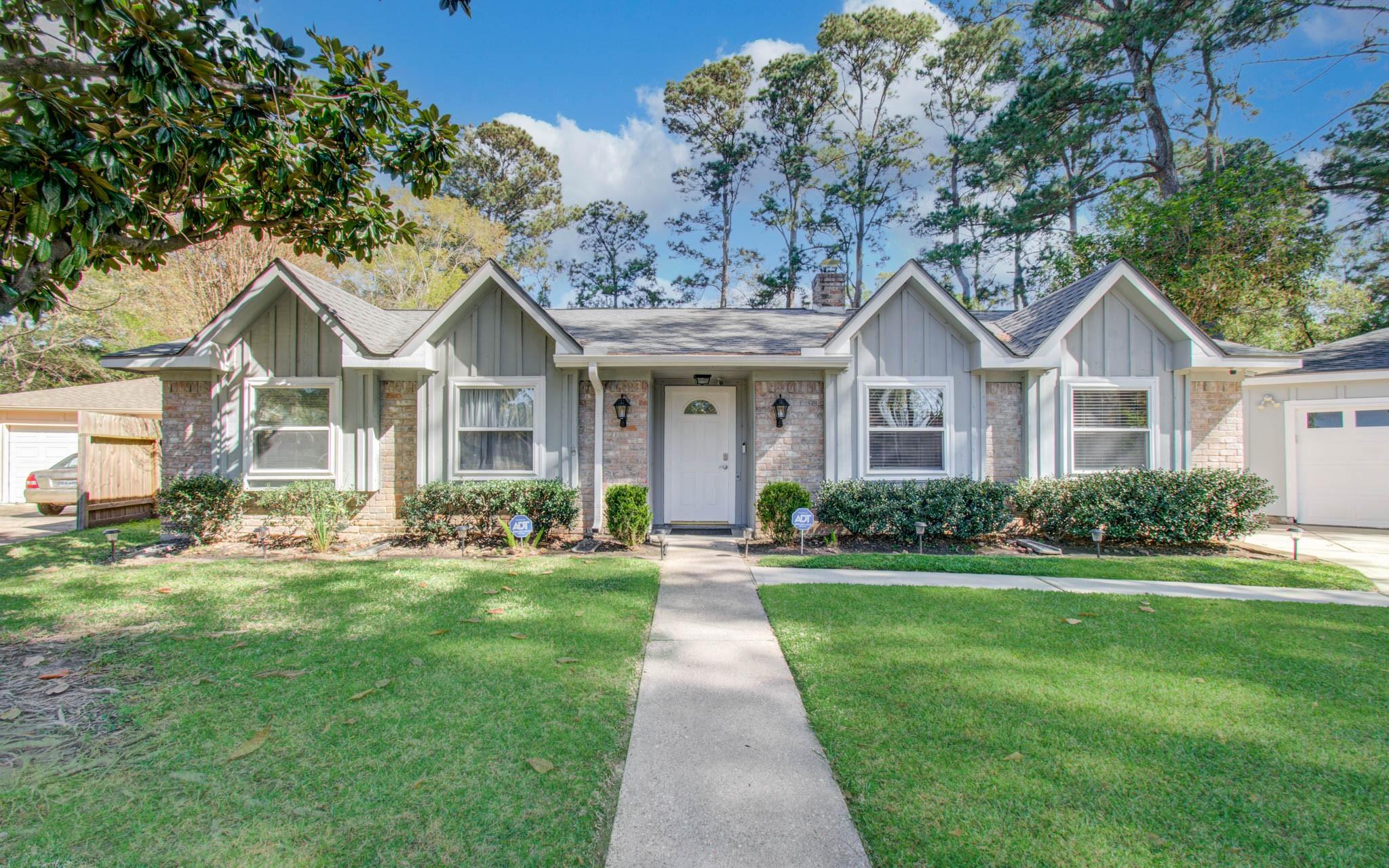 9502 Ballin David Drive