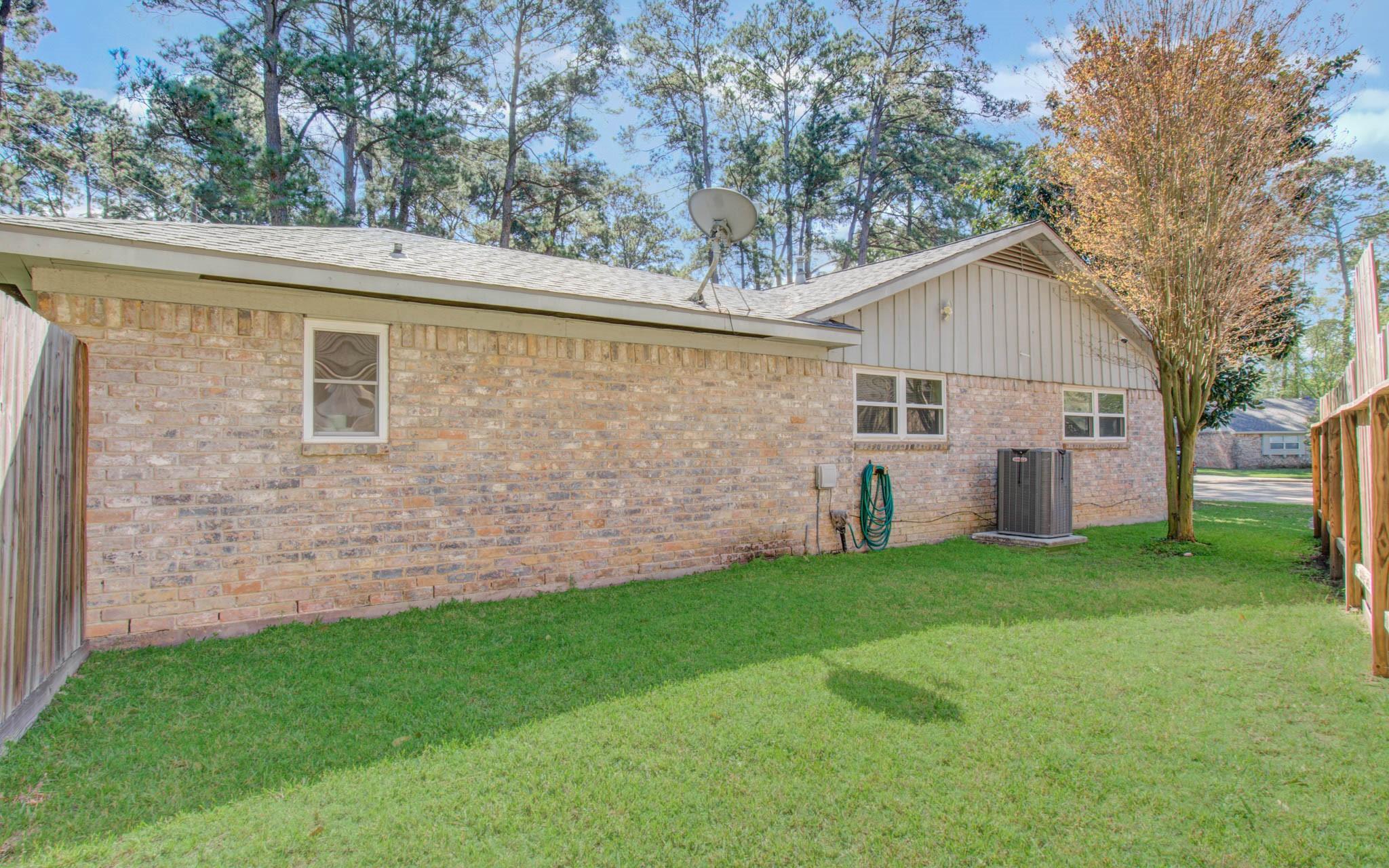 9502 Ballin David Drive