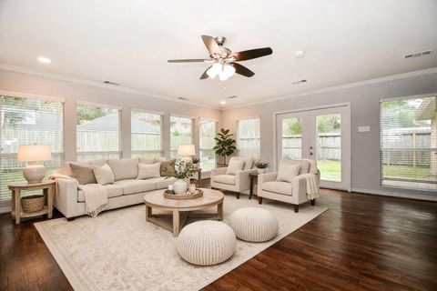 Photo of 14011 Wickersham Lane, Houston, TX 77077 (MLS # 72206824)