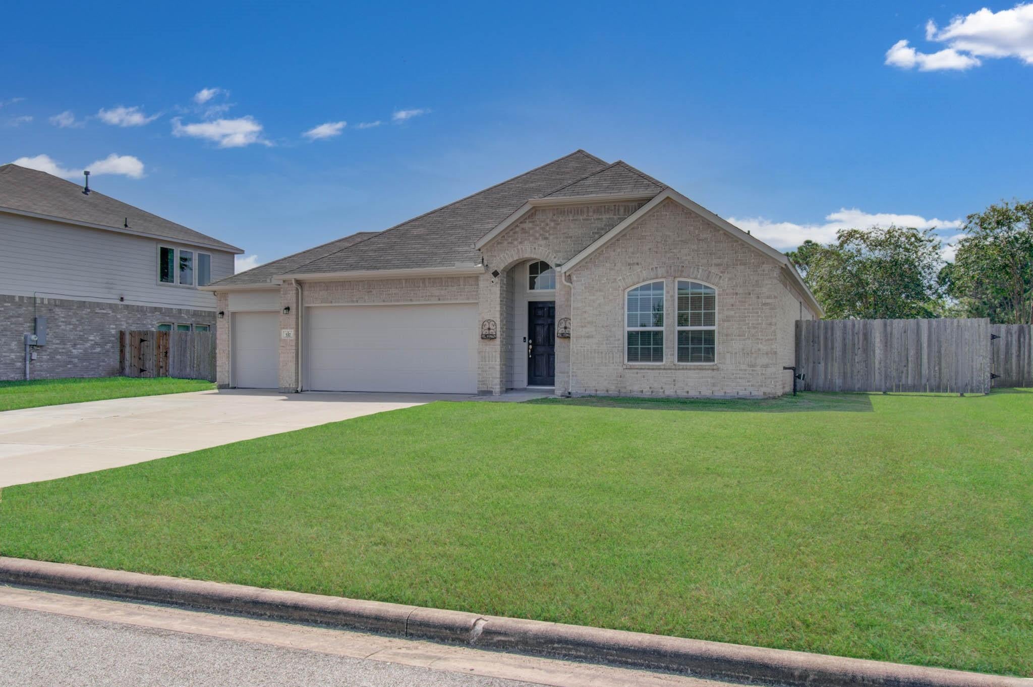 537 Green Meadows Drive