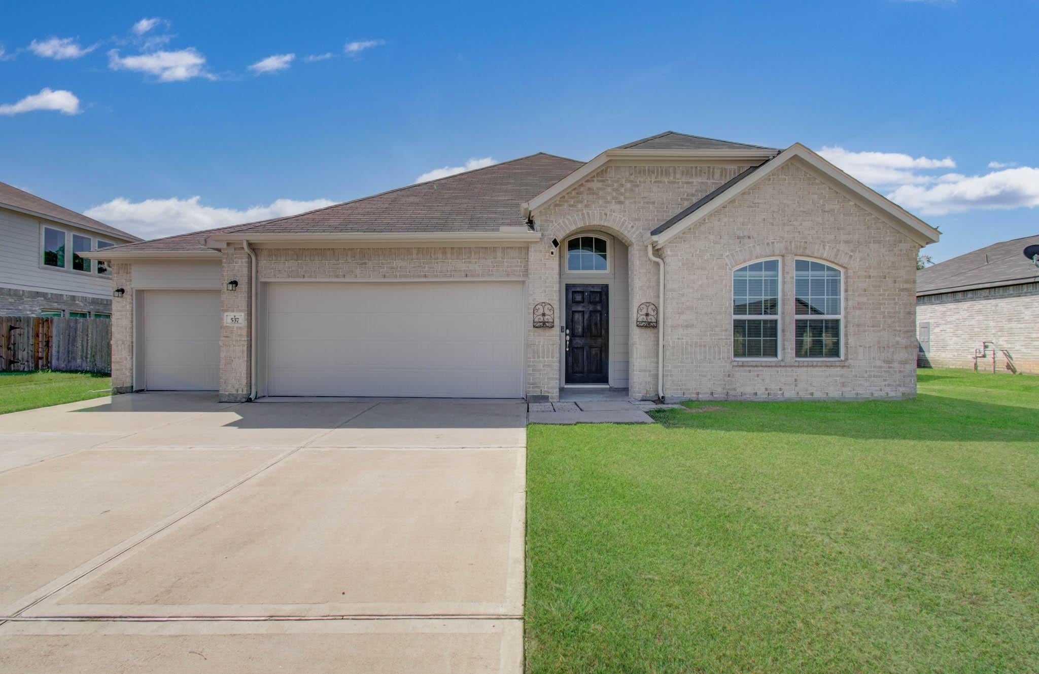 537 Green Meadows Drive