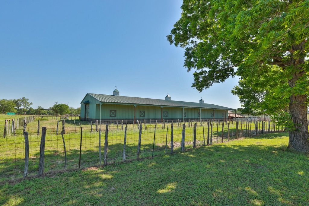 Photo of 8 Cr 305 Road, Navasota, TX 77868 (MLS # 23677440)