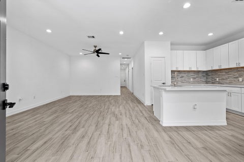 Photo of 5430 Heron Drive, Houston, TX 77033 (MLS # 72578767)