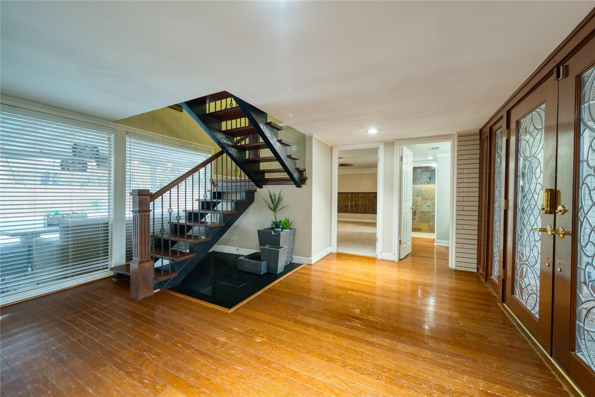 5017 Glenhaven Drive