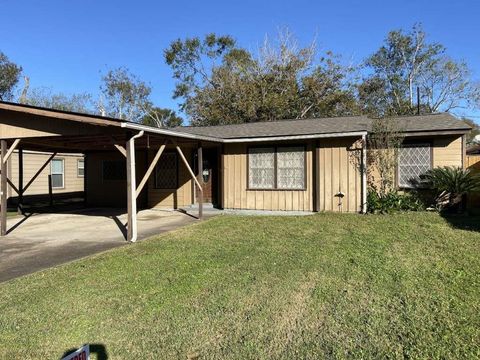 Photo of 5939 Belarbor Street, Houston, TX 77033 (MLS # 49127369)