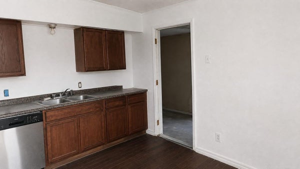 11412 ELAM CIR, BALCH SPRINGS, TX 75180 - Image c44f96b8e1722b5aa2d43ec910b43d65/185786377