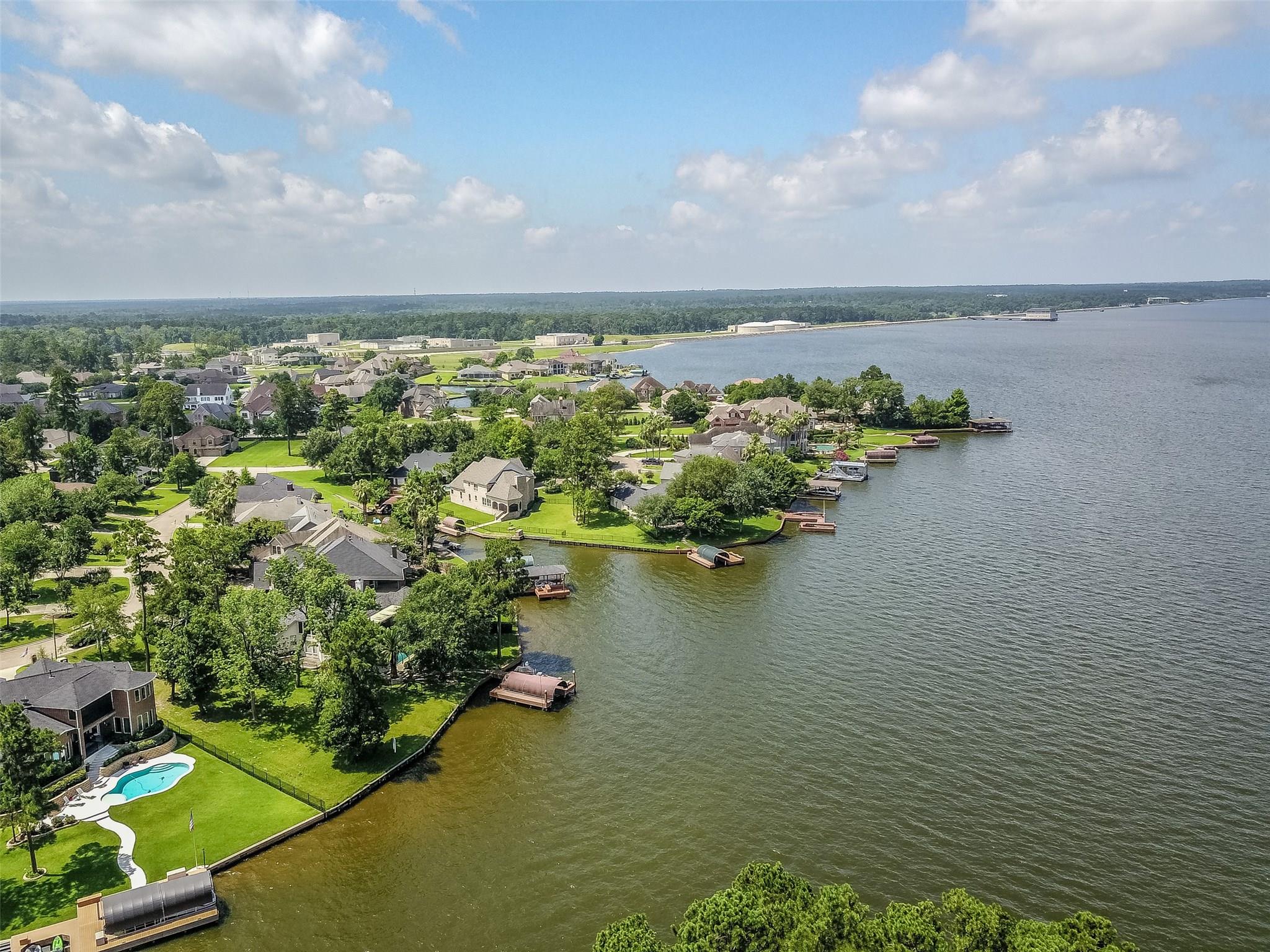 6045 Longmire Trail