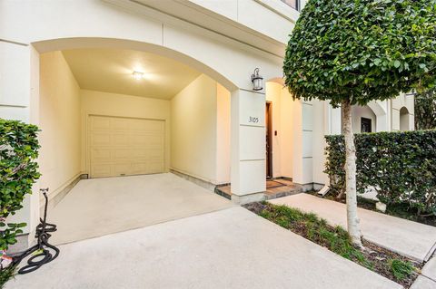 Photo of 3105 Fairdale Oaks E, Houston, TX 77057 (MLS # 69853539) Photo of 3105 Fairdale Oaks E, Houston, TX 77057 (MLS # 69853539)