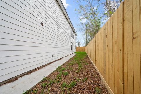 Tiny photo for 6609 Bacher Street, Houston, TX 77028 (MLS # 80172309)