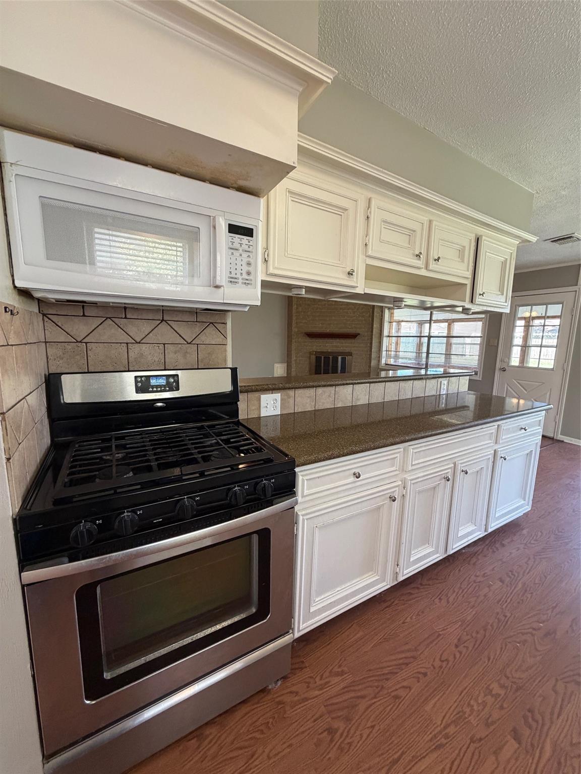 21406 Park Royale