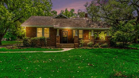 Homes For Sale - 1902 Runneburg Road<br/> Crosby, TX 77532