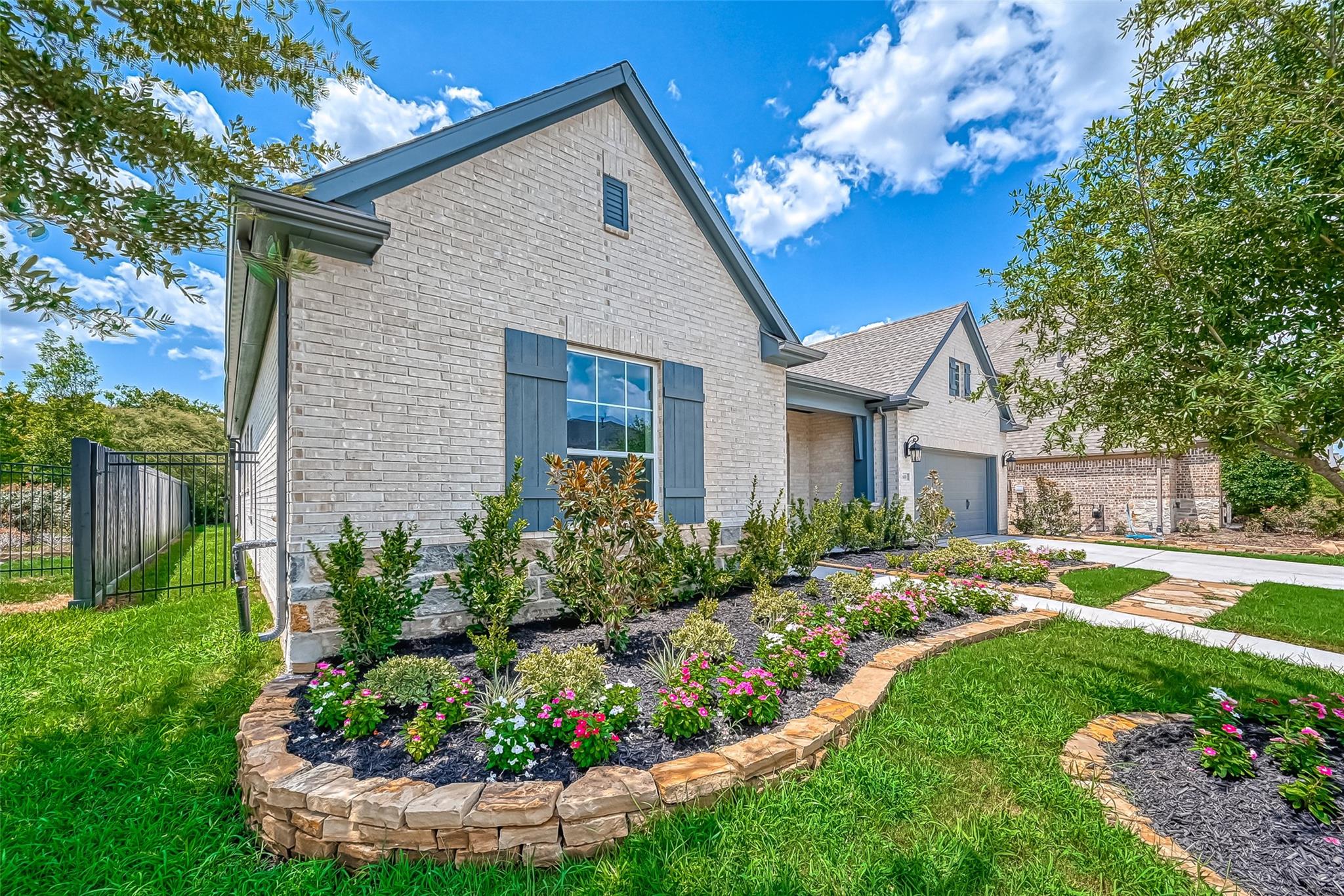 610 Vineyard Hollow Court