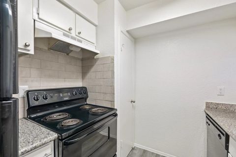 Photo of 10101 Forum Park Drive #2032, Houston, TX 77036 (MLS # 46037707)