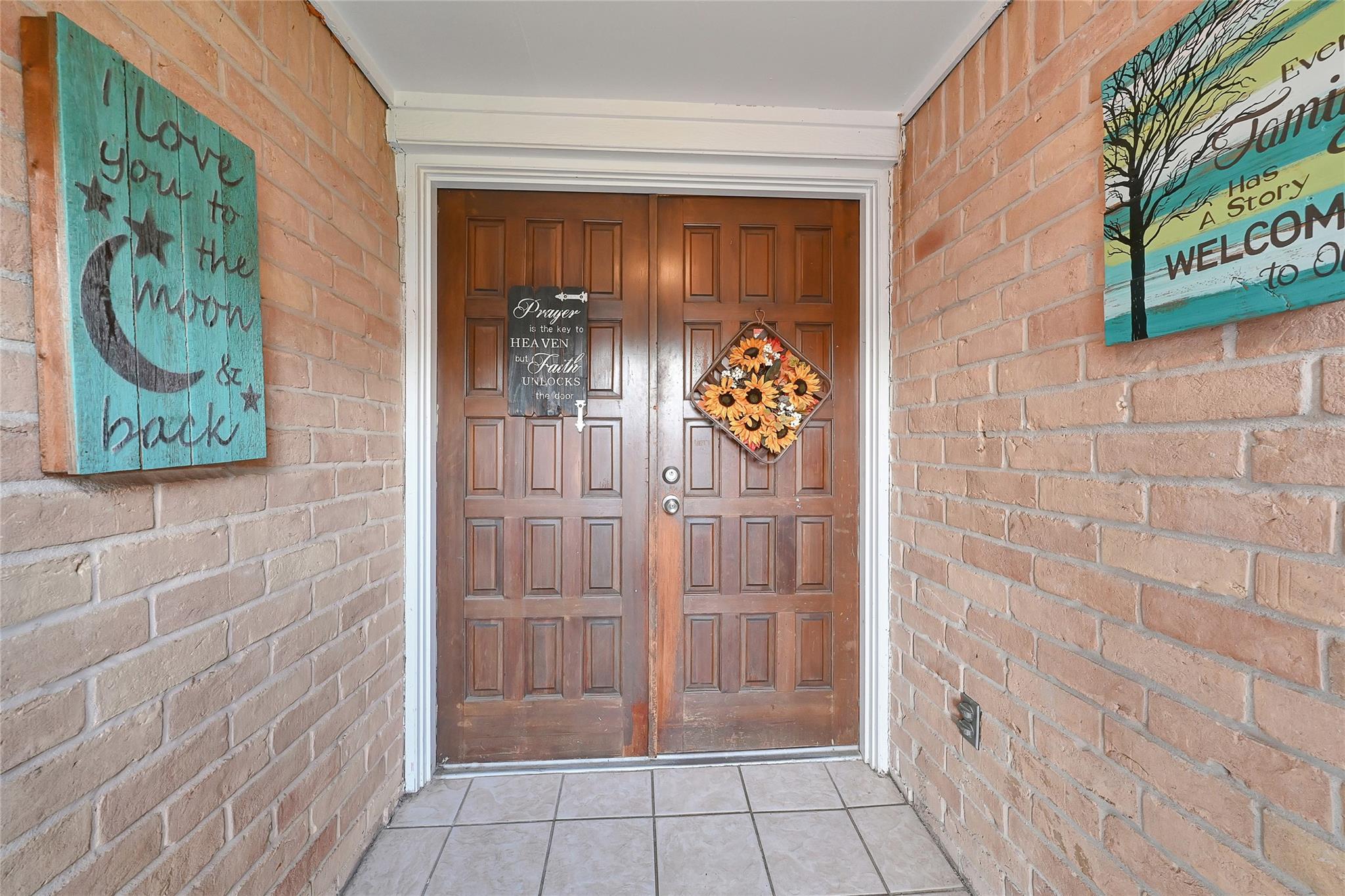 1100 N Heron Drive