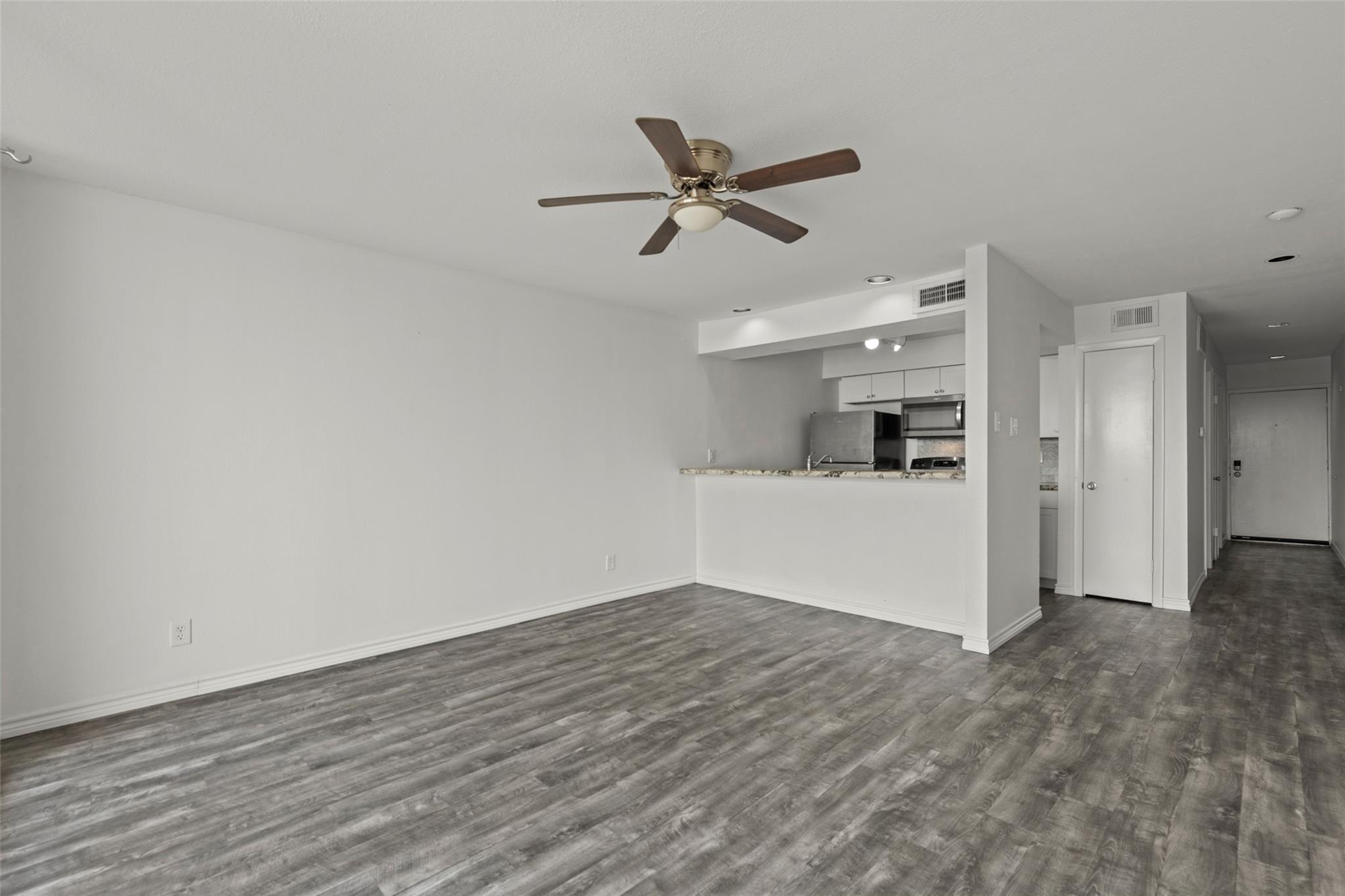 12600 Melville Drive 305A