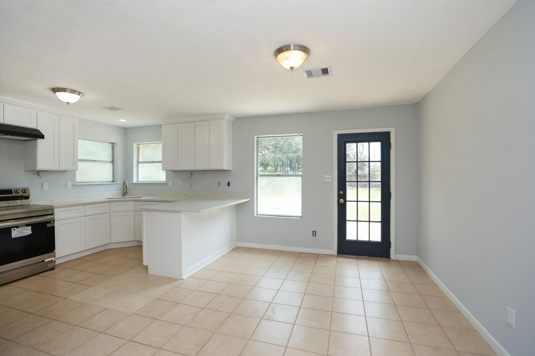 15235 Boudreaux Road