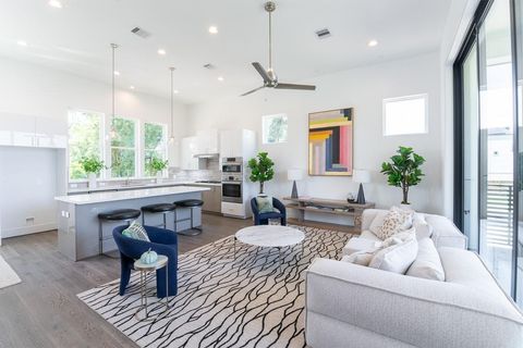 Photo of 2414 Canal St, Houston, TX 77003 (MLS # 78247553)