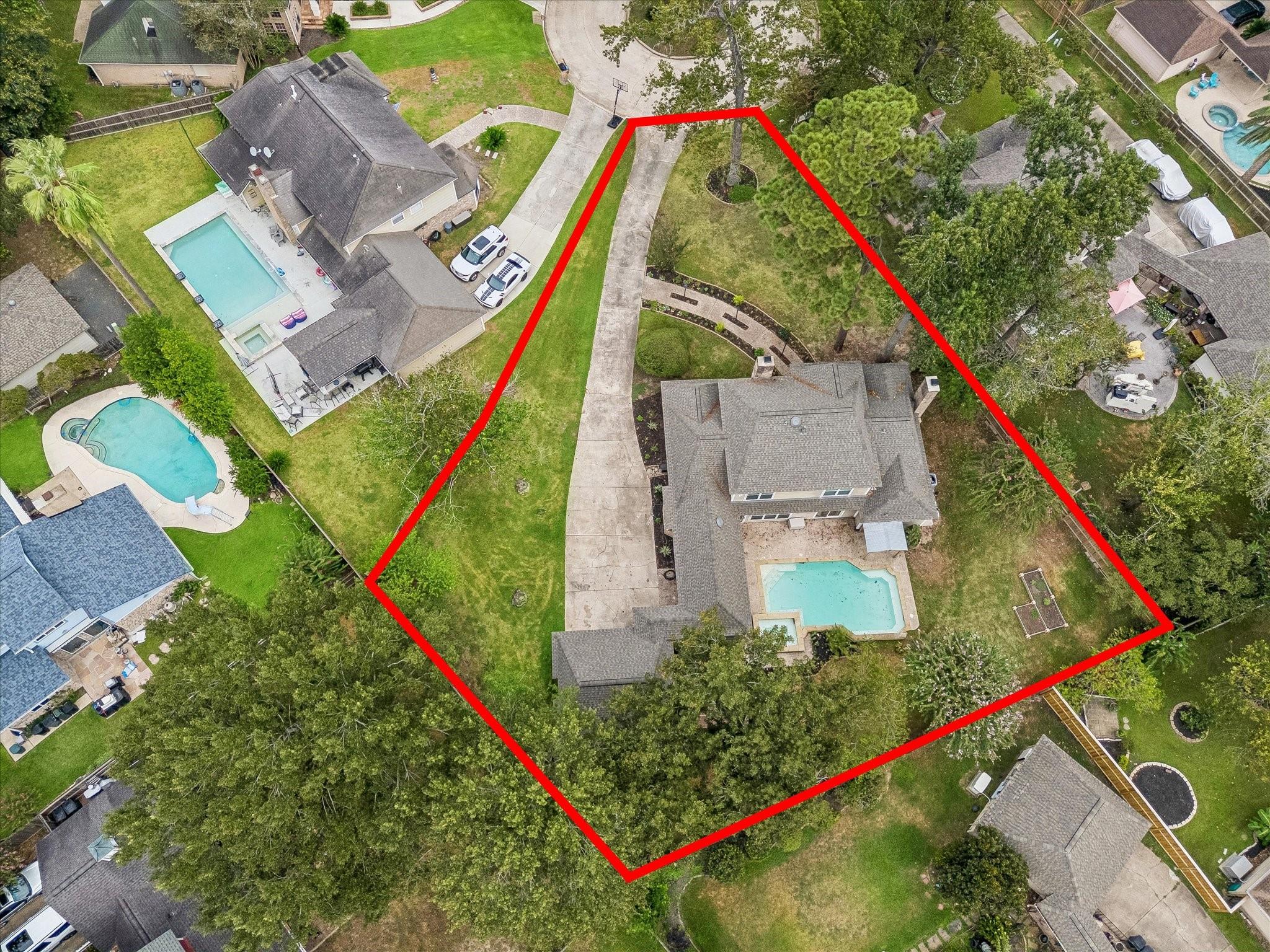 20011 Lucia Lane