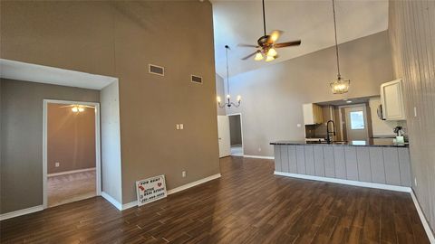 Tiny photo for 33 April Point North Drive, Montgomery, TX 77356 (MLS # 66459787)