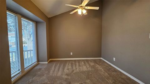 Tiny photo for 33 April Point North Drive, Montgomery, TX 77356 (MLS # 66459787)