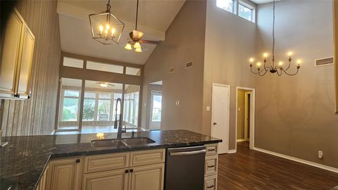 Tiny photo for 33 April Point North Drive, Montgomery, TX 77356 (MLS # 66459787)