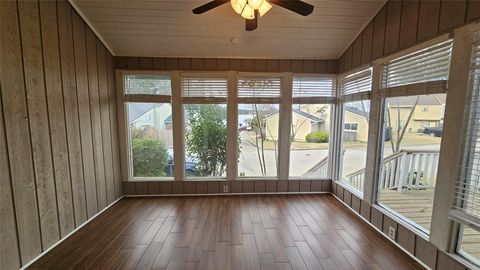 Tiny photo for 33 April Point North Drive, Montgomery, TX 77356 (MLS # 66459787)